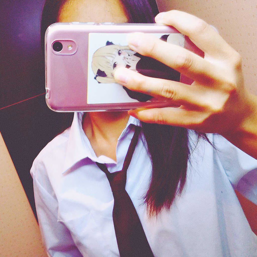 Agetuyaポータブルミニブラシアイロン（ポーチ付き）/ローネジャパン/ヒートブラシを使ったクチコミ（1枚目）