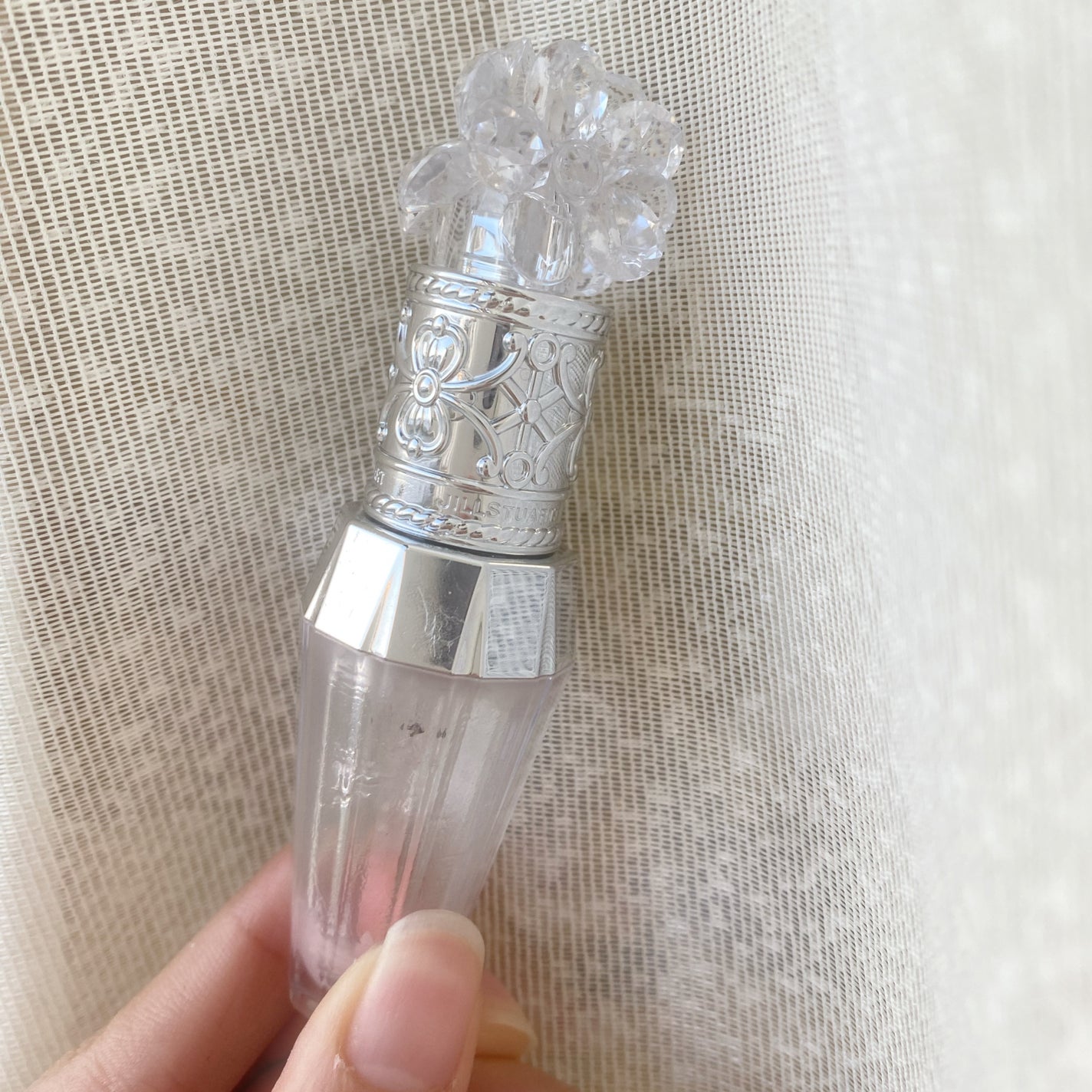 ジルスチュアート クリスタルブルーム リップブーケ セラム/JILL STUART/リッププランパーを使ったクチコミ(1枚目)