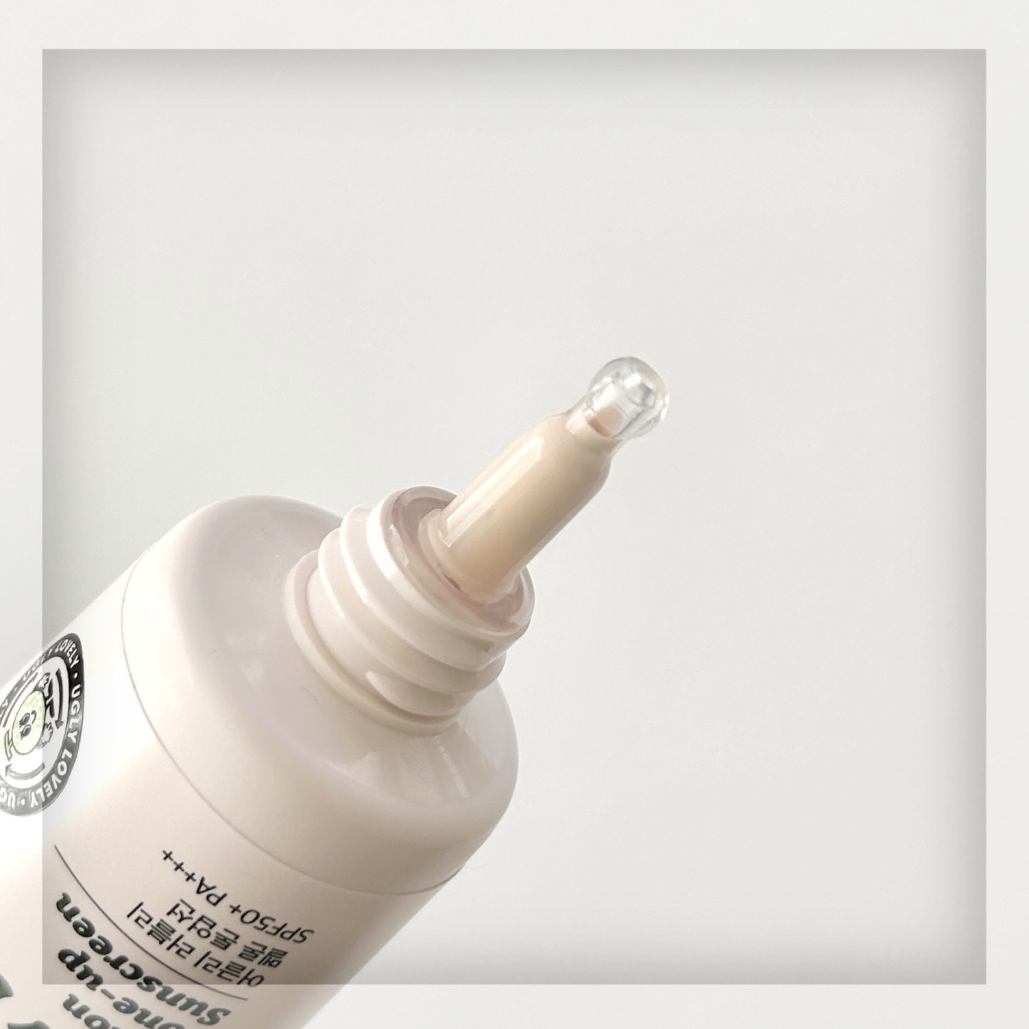 メロントーンアップ日焼け止め/UGLY LOVELY/日焼け止めローションを使ったクチコミ（3枚目）