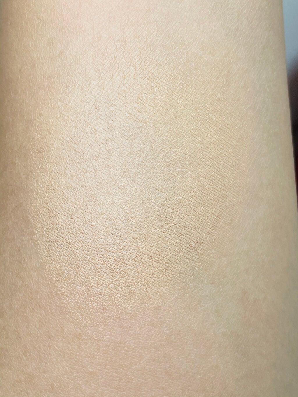 フローレス ルミエール ラディアンス パーフェクティング クッション/ローラ メルシエ/クッションファンデーションを使ったクチコミ(3枚目)