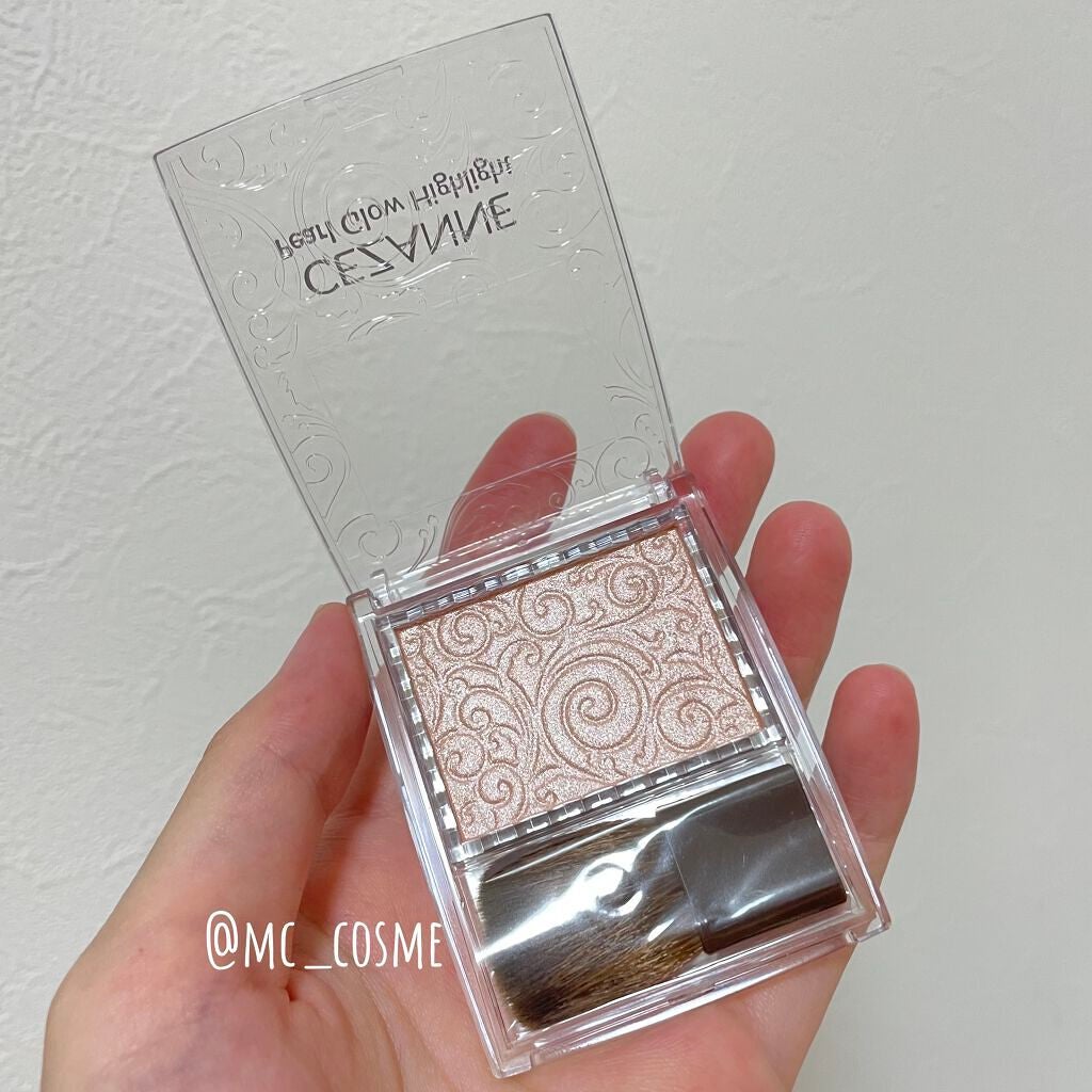 パールグロウハイライト/CEZANNE/パウダーハイライトを使ったクチコミ(2枚目)