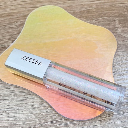 ダイヤモンドシリーズ 星空リキッドアイシャドウ/ZEESEA/リキッドアイシャドウを使ったクチコミ(1枚目)