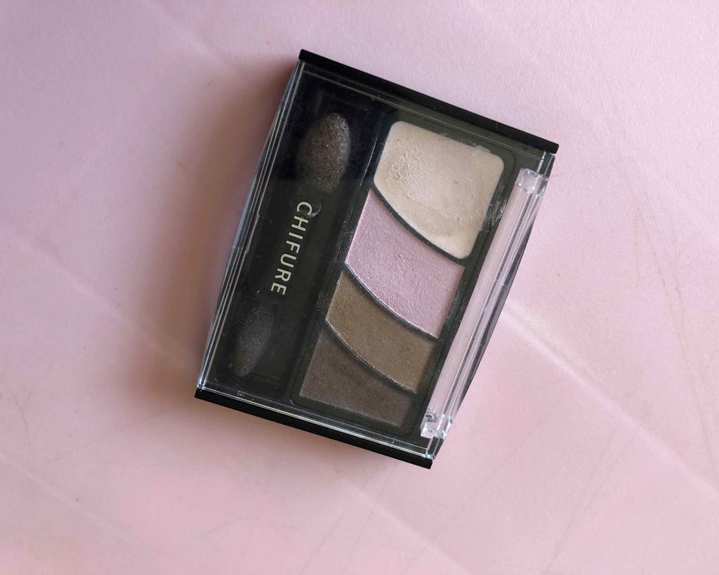 グラデーション アイ カラー（チップ付）/ちふれ/アイシャドウパレットを使ったクチコミ（2枚目）