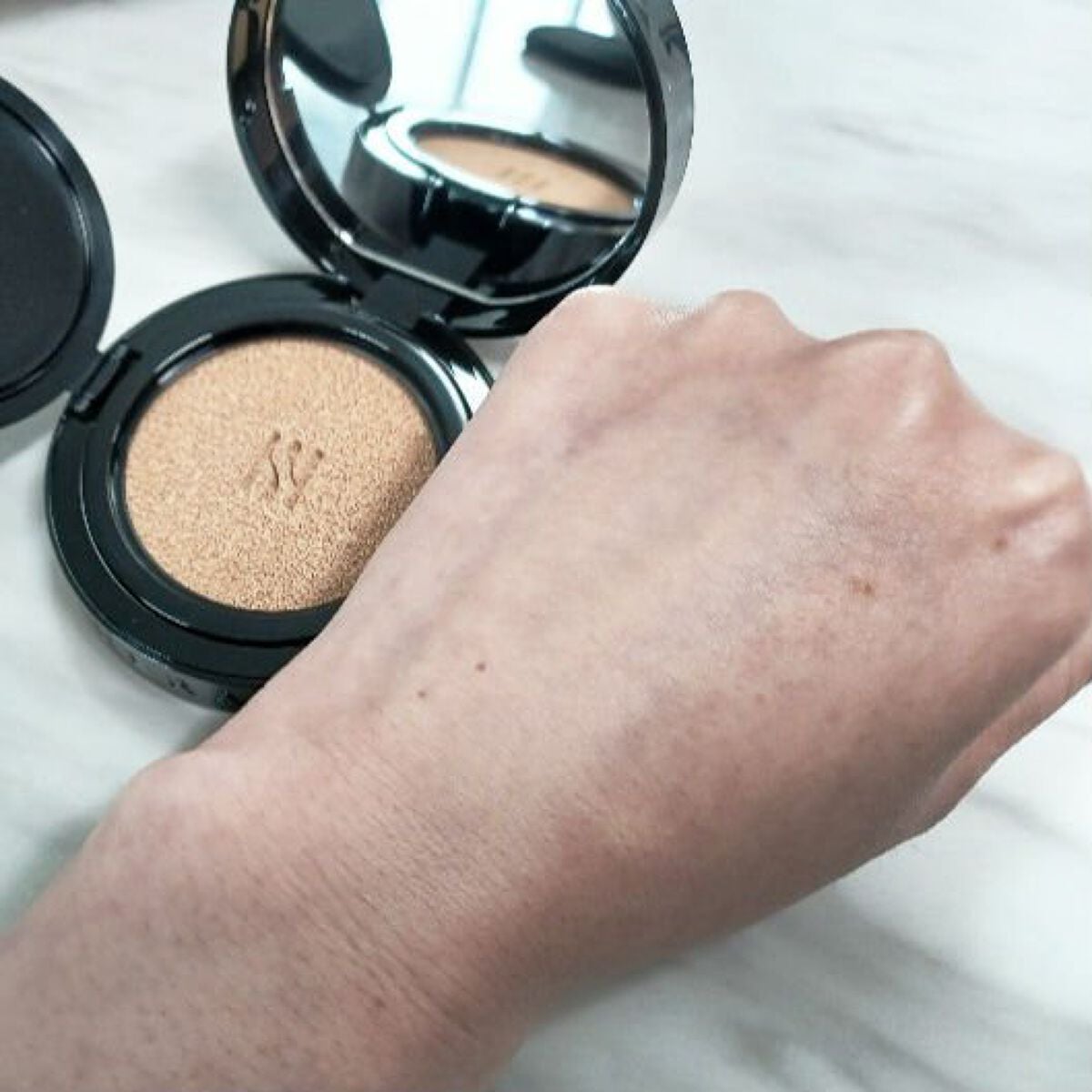 ブラック クッション/HERA/クッションファンデーションを使ったクチコミ(3枚目)