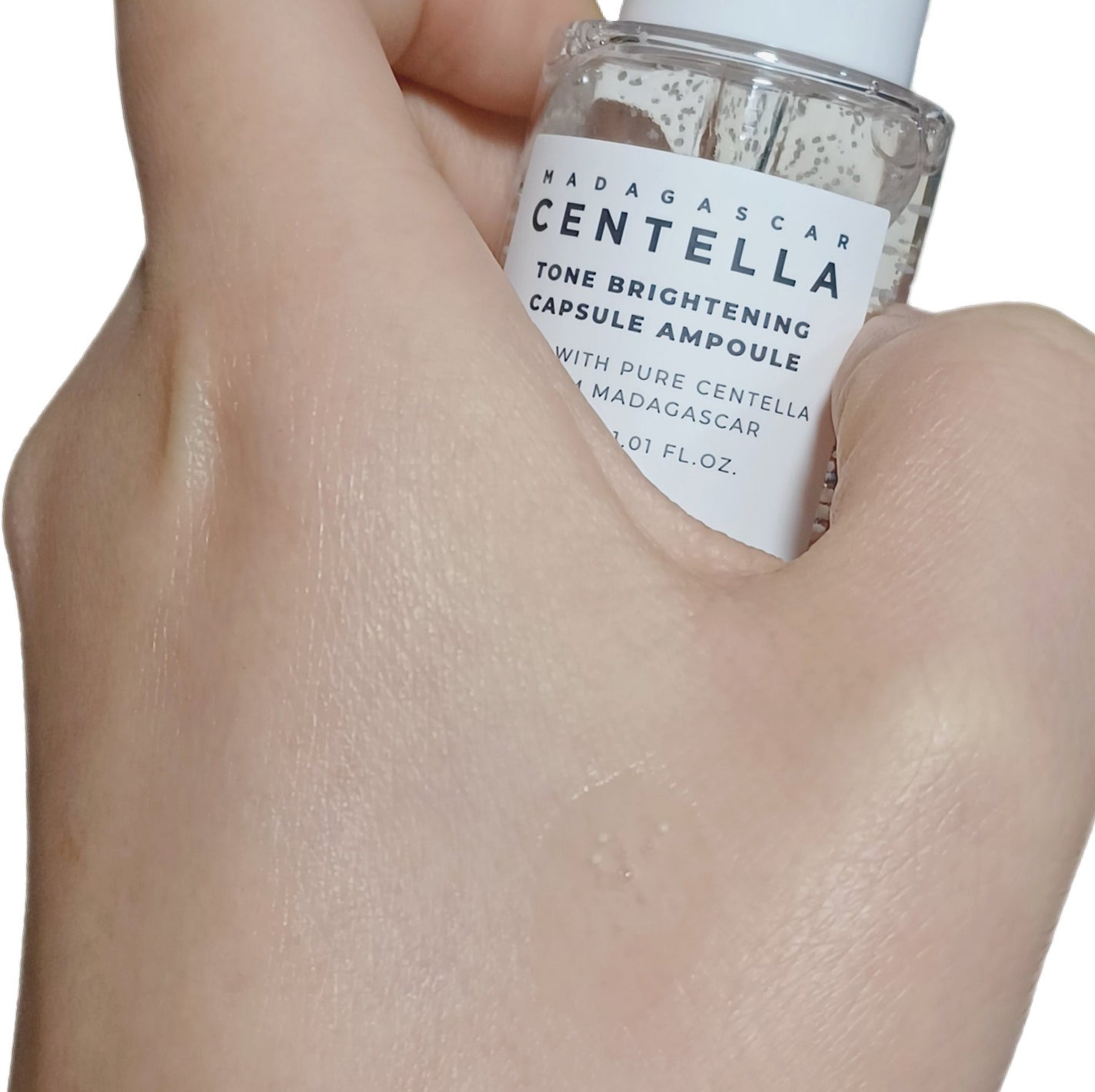 トーンブライトニング カプセルアンプル/SKIN1004/美容液を使ったクチコミ(3枚目)