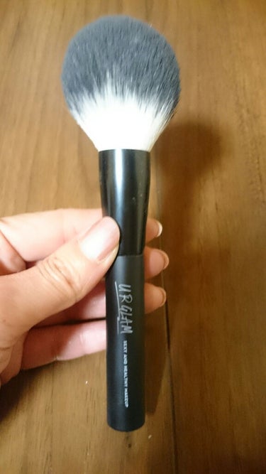 UR GLAM　POWDER BRUSH/U R GLAM/メイクブラシを使ったクチコミ（3枚目）