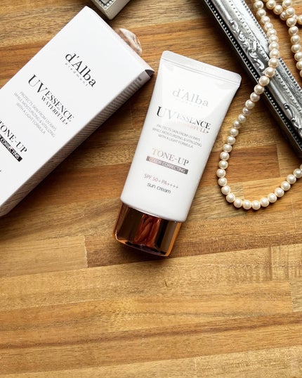 ミスクレオ on LIPS 「韓国でも大人気の韓国発スキンケアコスメのd'Alba(ダルバ)..」(2枚目)