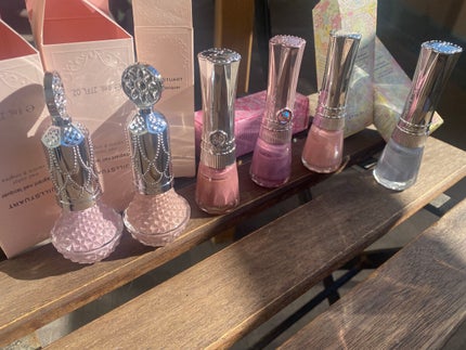 フレグラント ネイルラッカー/JILL STUART/マニキュアを使ったクチコミ(2枚目)