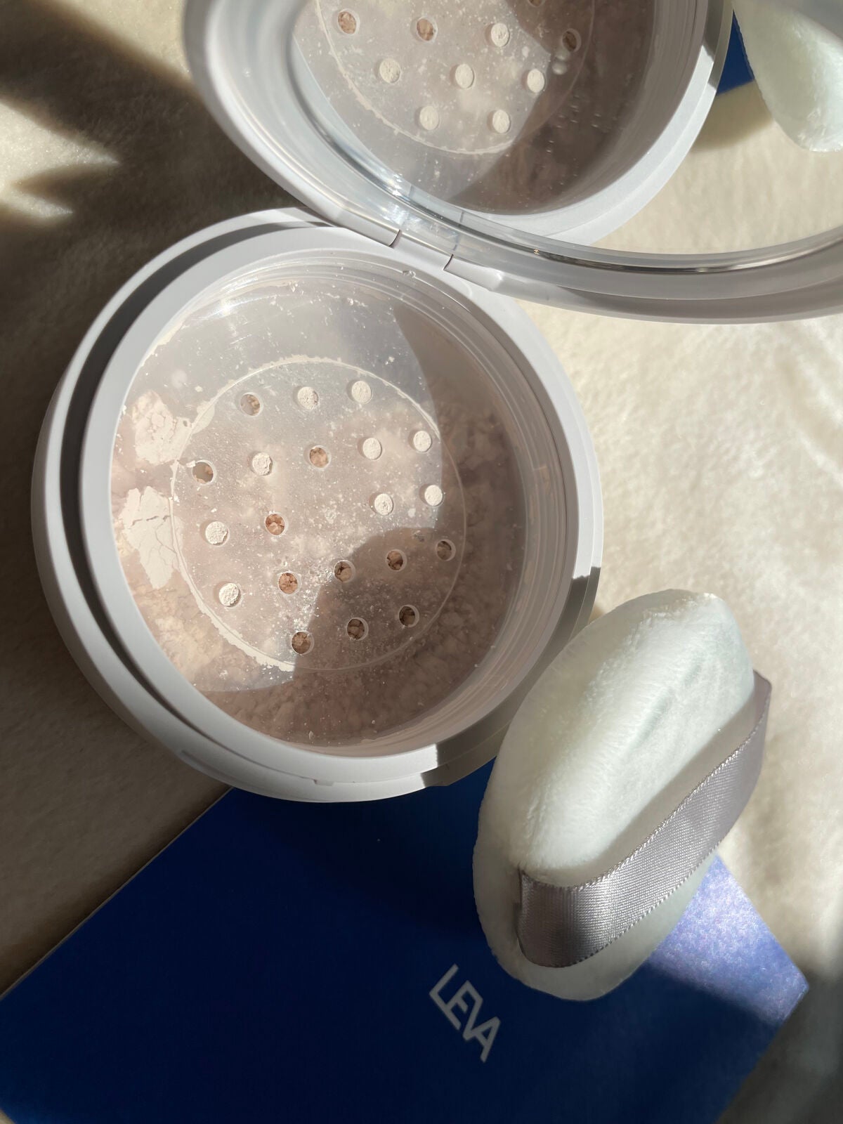 フェースパウダーUV /LEVA/ルースパウダーを使ったクチコミ(4枚目)