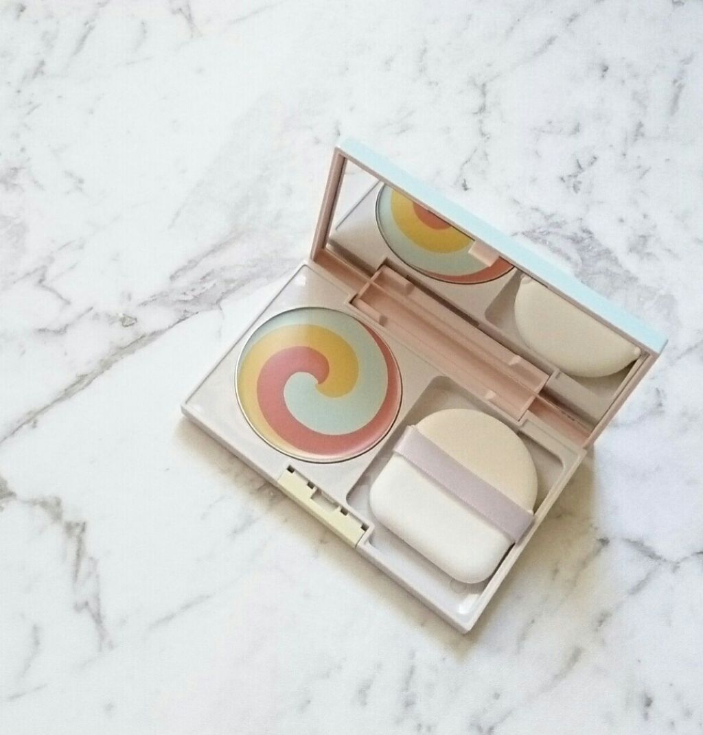 カラーブレンドグローファンデーション/ディエム クルール/クリーム・エマルジョンファンデーションを使ったクチコミ(1枚目)