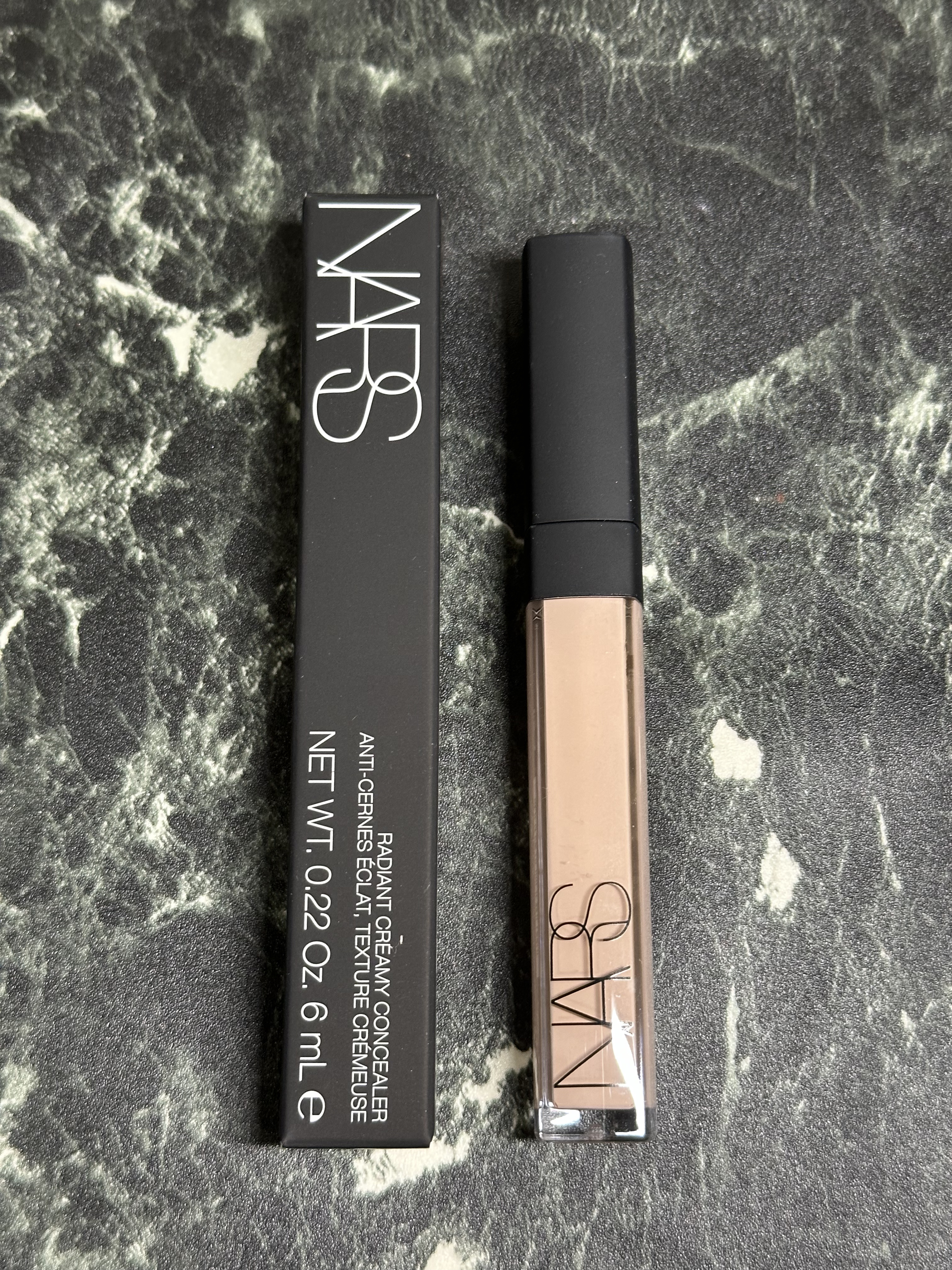 ラディアントクリーミーコンシーラー/NARS/リキッドコンシーラーを使ったクチコミ（2枚目）