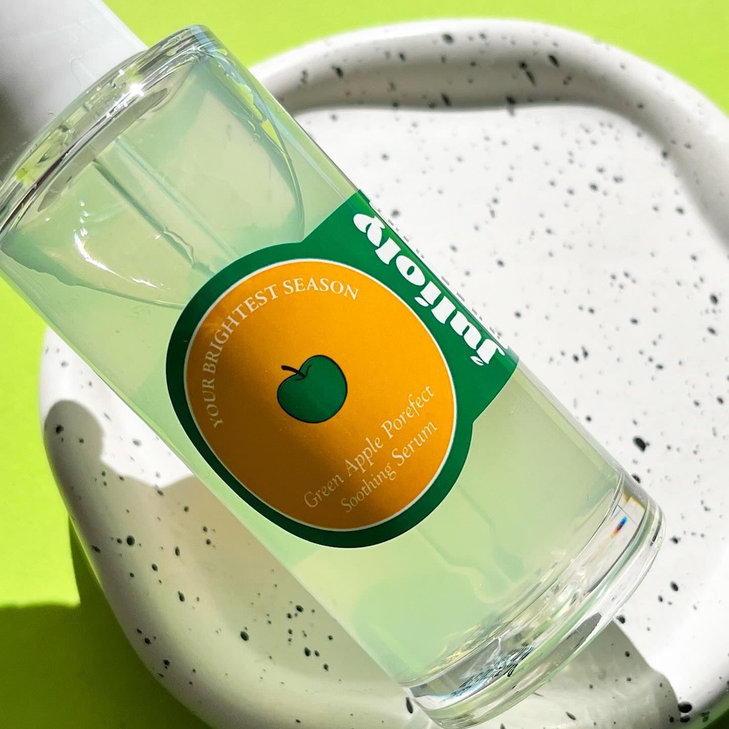 青リンゴ毛穴ケアセラム/Julioly/美容液を使ったクチコミ（2枚目）