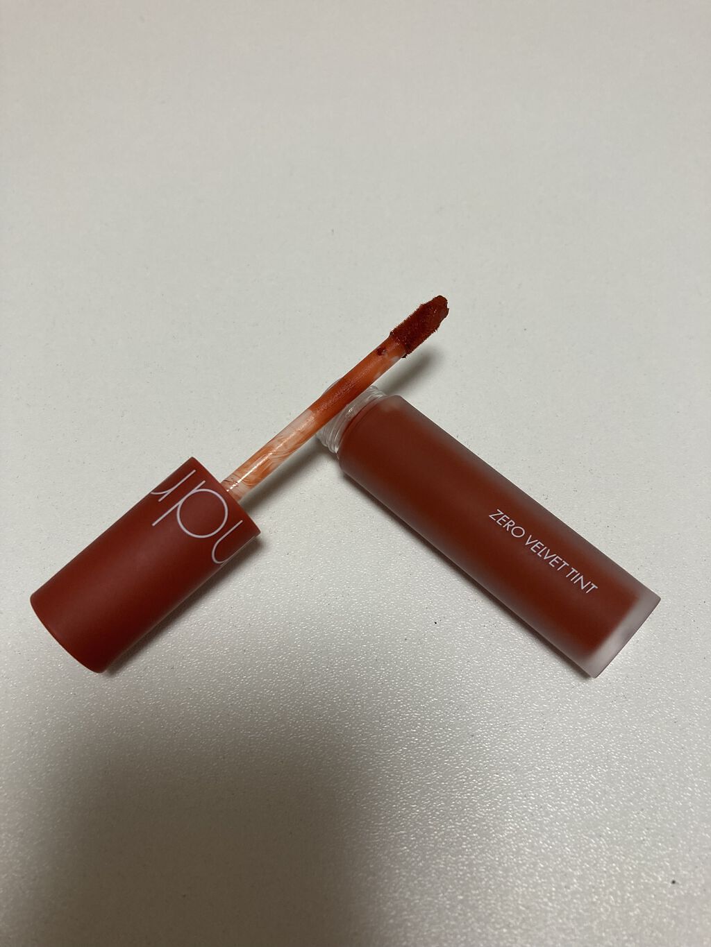 ゼロベルベットティント/rom&nd/リップティントを使ったクチコミ（2枚目）