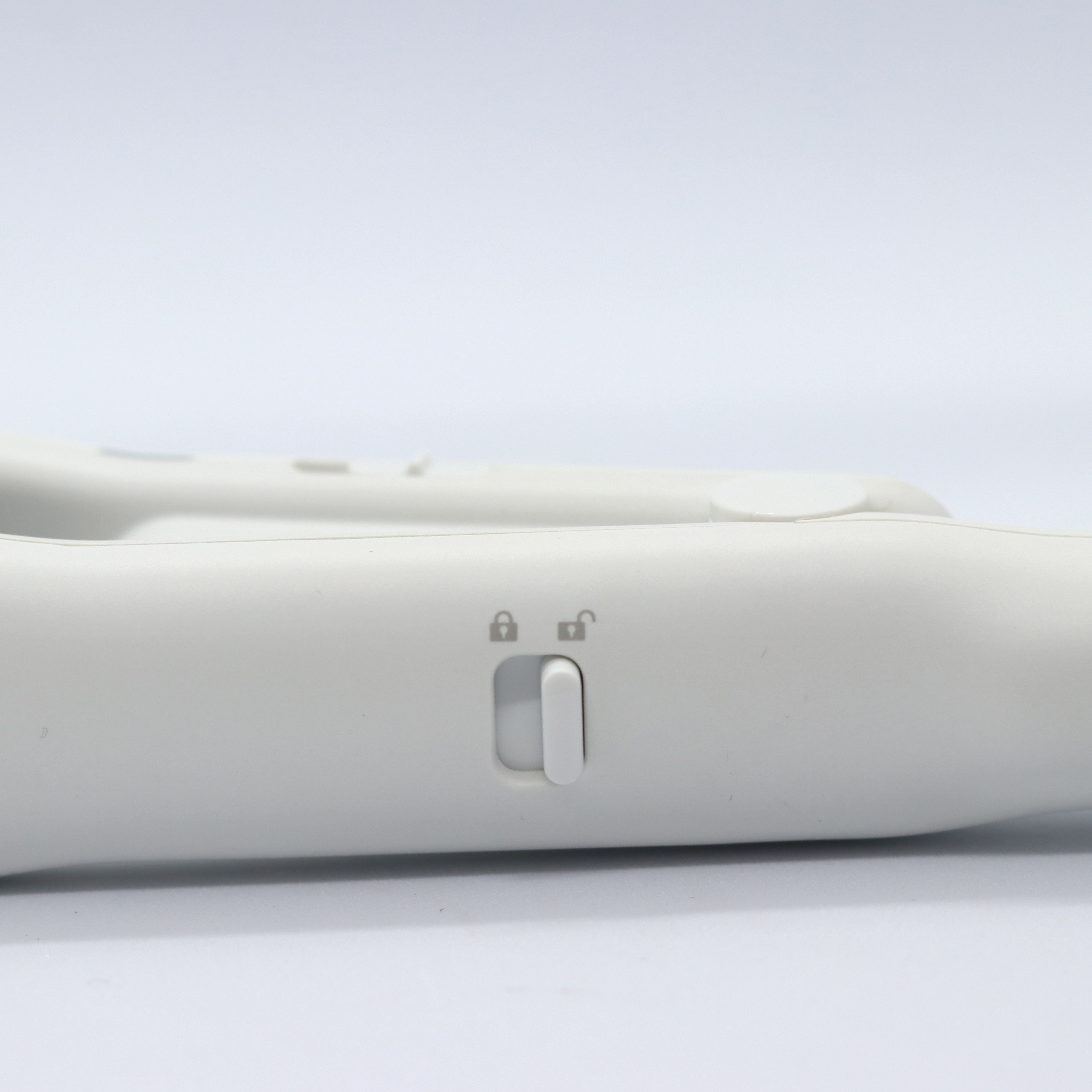 スタイリッシュ コンパクトストレートアイロン（MHS-2430） ホワイト/mod's hair/ストレートアイロンを使ったクチコミ（3枚目）