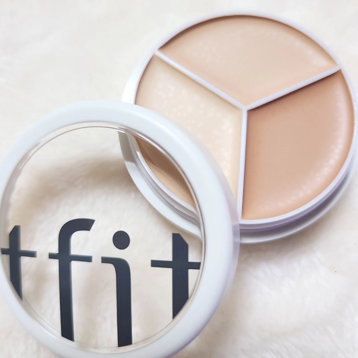 カバーアッププロコンシーラー/TFIT/パレットコンシーラーを使ったクチコミ(5枚目)