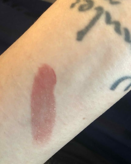 プラチナム 顔色アップ ラスティングルージュ/エルシア/口紅を使ったクチコミ(3枚目)