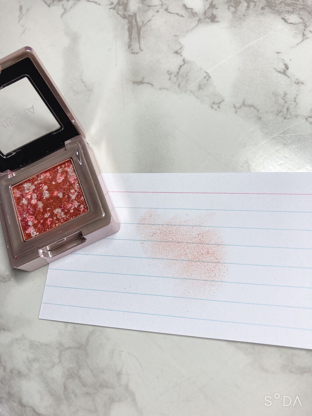 グリッタープリズム シャドウ GRD02 ドライローズプリズム/MISSHA/グリッターを使ったクチコミ（2枚目）