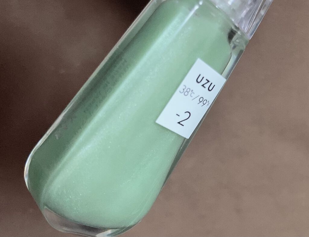 38°C / 99°F リップトリートメント (リップ美容液) -2 SHEER-GREEN/UZU BY FLOWFUSHI/リップケアを使ったクチコミ（3枚目）