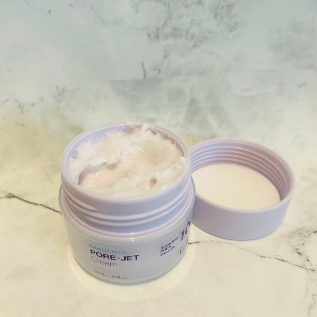 えむEMU美容編集部 on LIPS 「EMU美容編集部@otonajoshi_emuでは気分が上がる..」(3枚目)