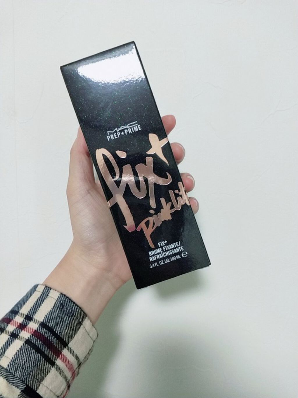 プレップ プライム フィックス+ ゴールドライト/ピンクライト/M・A・C/ミスト状化粧水を使ったクチコミ(2枚目)