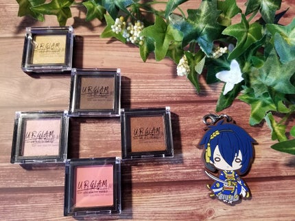 UR GLAM SELECT EYES/U R GLAM/単色アイシャドウを使ったクチコミ(2枚目)