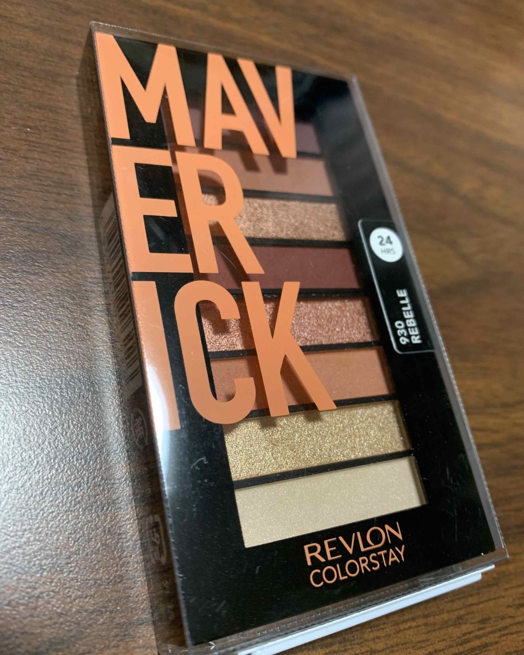 カラーステイ ルックス ブック パレット/REVLON/アイシャドウパレットを使ったクチコミ(2枚目)