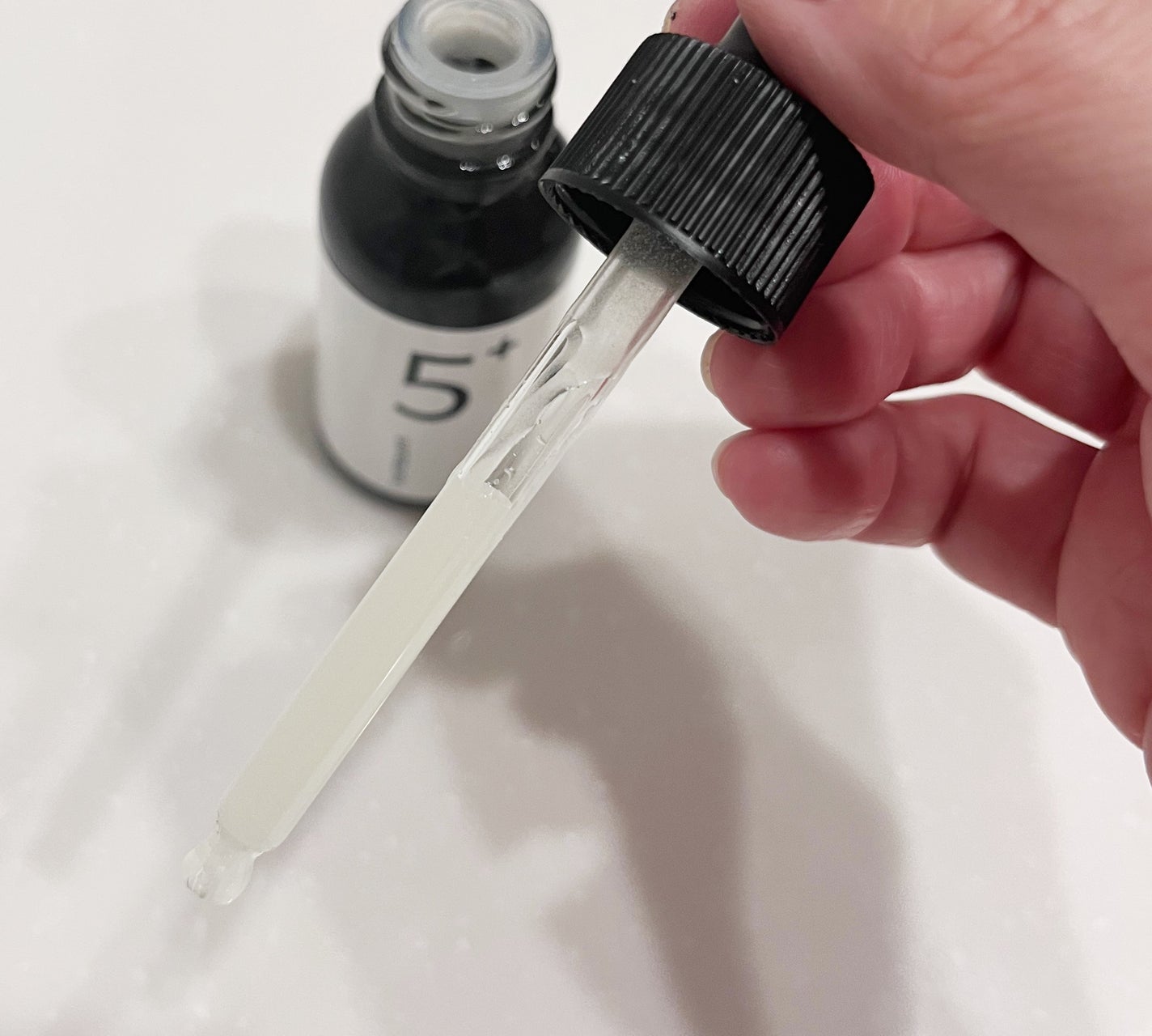 5番 白玉グルタチオンC美容液/numbuzin/美容液を使ったクチコミ(3枚目)