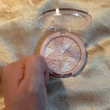 トーンアップフェイスパウダー/Kirei&co./プレストパウダーを使ったクチコミ(1枚目)