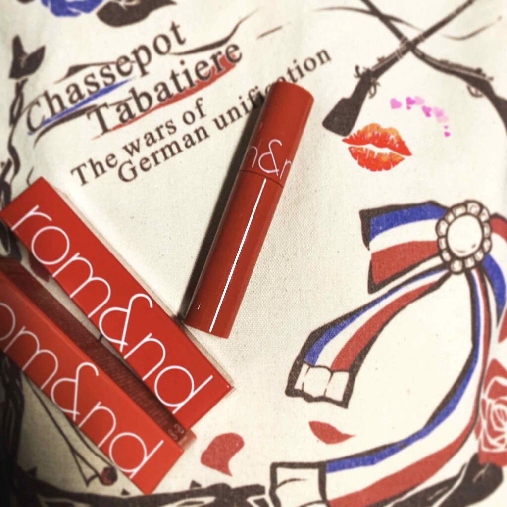 ジューシーラスティングティント/rom&nd/リップティントを使ったクチコミ（1枚目）