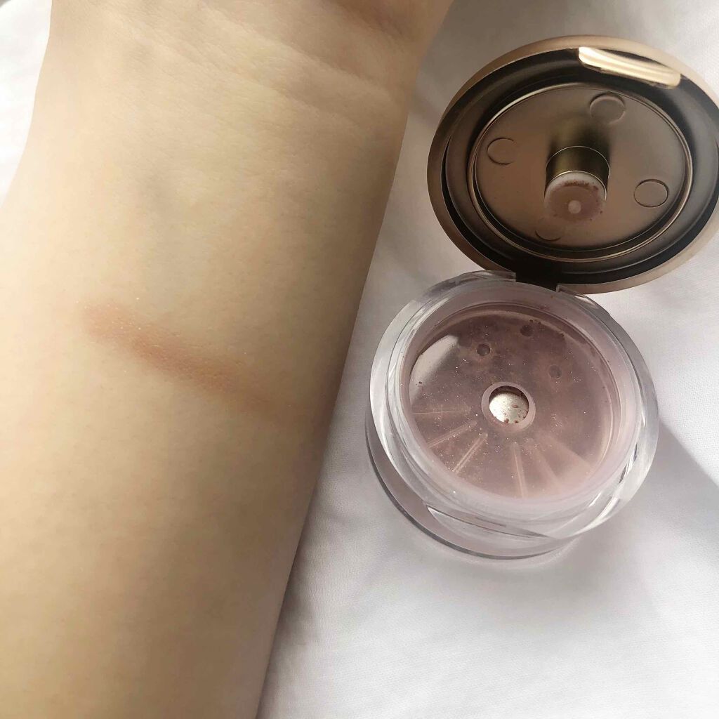 ミネラルピグメント/ONLY MINERALS/単色アイシャドウを使ったクチコミ(2枚目)