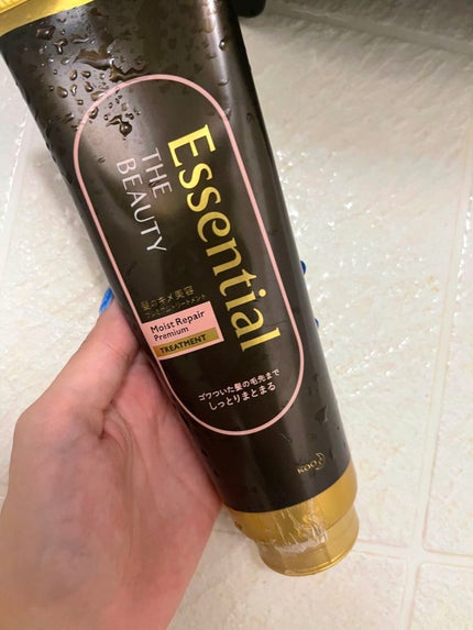 THE BEAUTY 髪のキメ美容プレミアムトリートメント<モイストリペアプレミアム>/エッセンシャル/洗い流すヘアトリートメントを使ったクチコミ(1枚目)