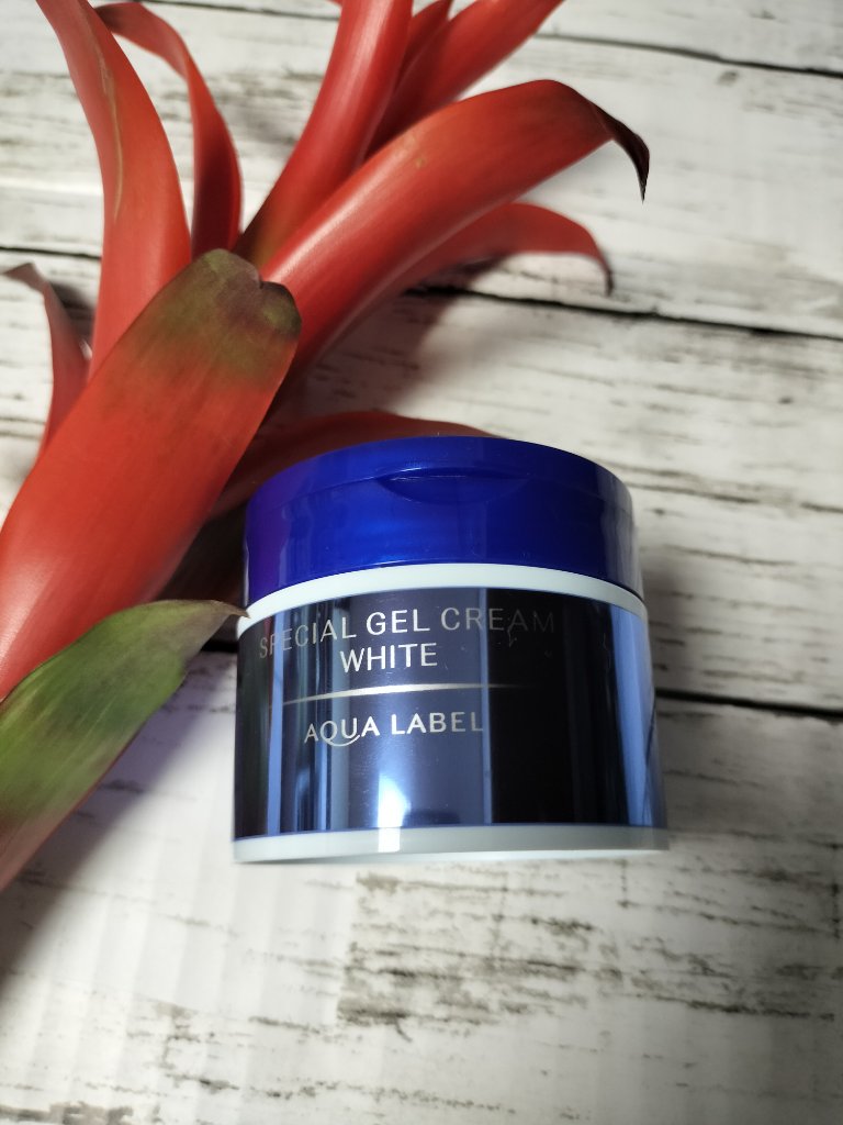 スペシャルジェルクリームA （ホワイト）（医薬部外品）/アクアレーベル/オールインワン化粧品を使ったクチコミ（1枚目）