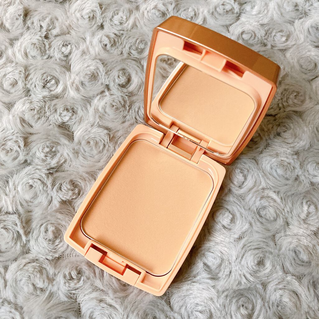 24 ミネラルモイストパウダーファンデ/24h cosme/パウダーファンデーションを使ったクチコミ（2枚目）