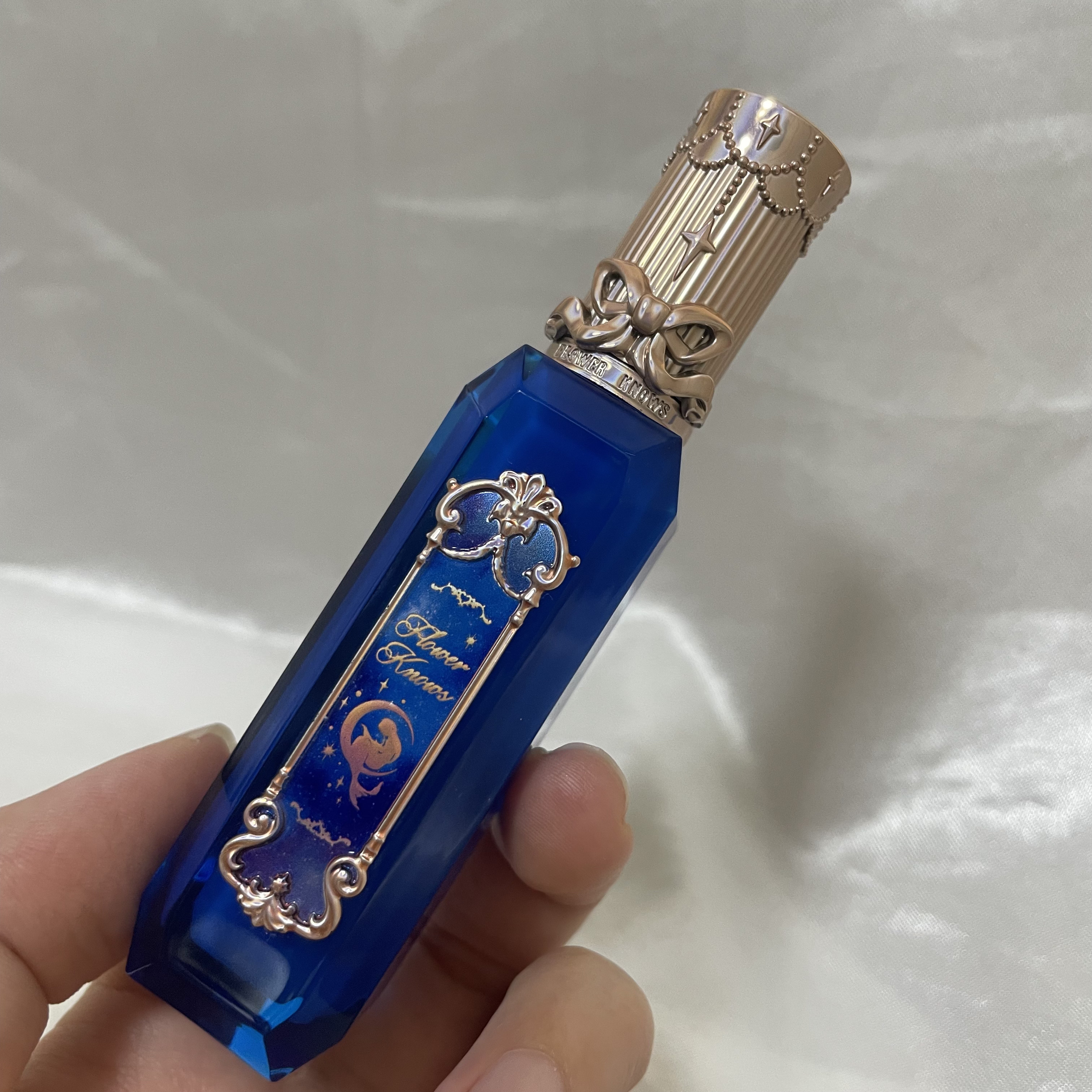 月光人魚シリーズ ジュエリーリップグロス GE08：Blood Moon Illusion /FlowerKnows/リップグロスを使ったクチコミ（2枚目）