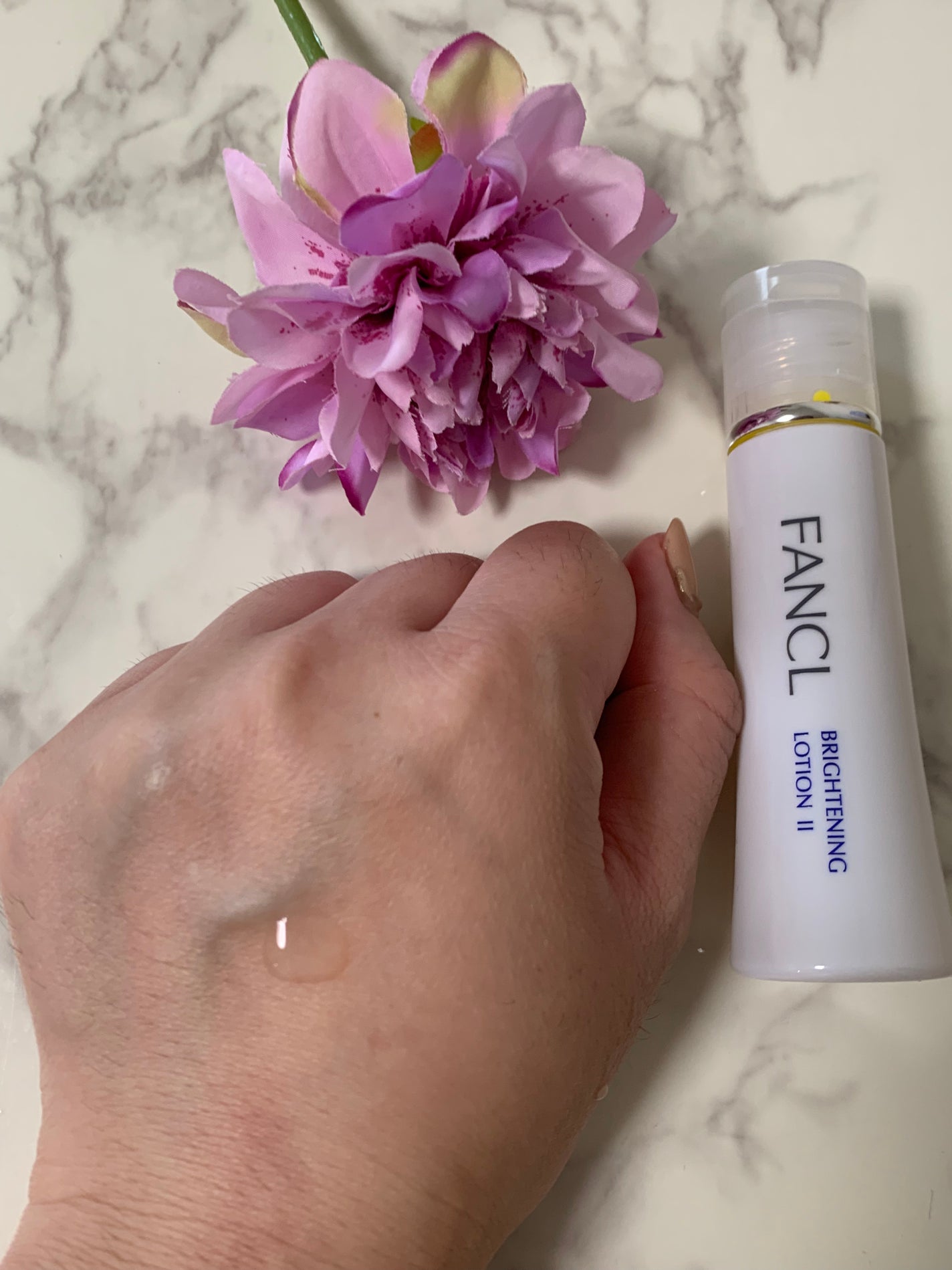 ブライトニング 化粧液 II しっとり<医薬部外品>/ファンケル/化粧水を使ったクチコミ(2枚目)