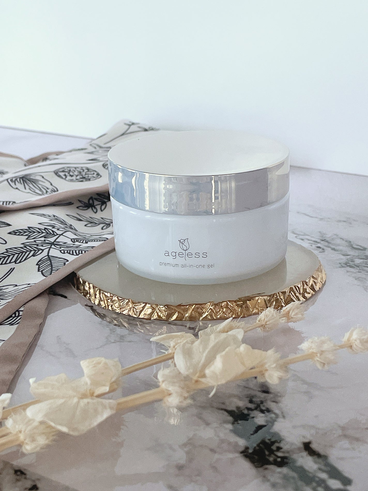 Liko オールインワンジェル/ageless/オールインワン化粧品を使ったクチコミ(1枚目)