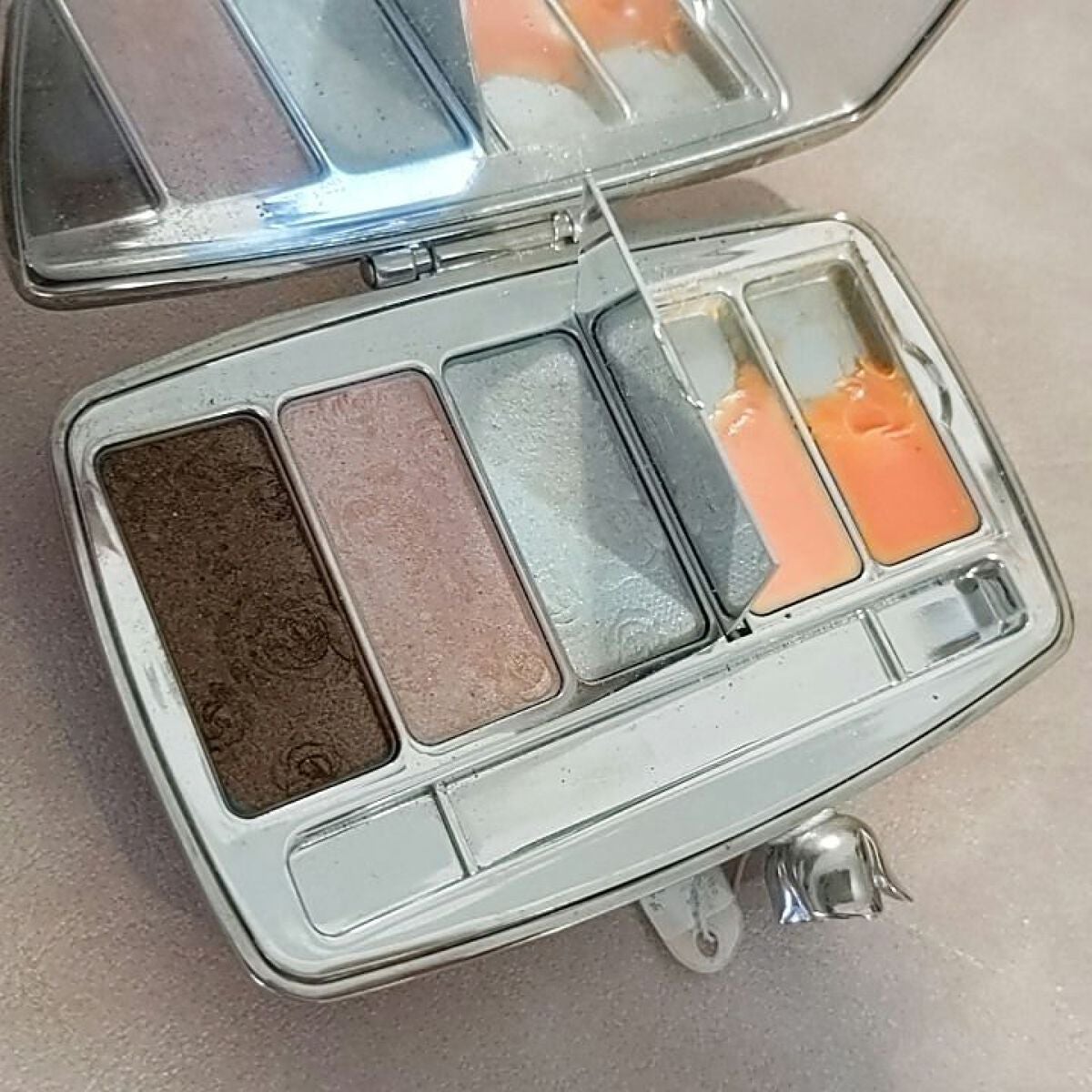 リミテッド コンパクト/ADDICTION/アイシャドウパレットを使ったクチコミ(2枚目)