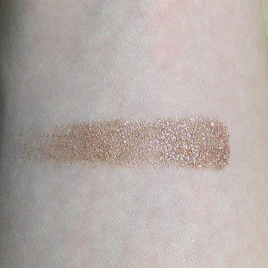 ハードワイヤードアイシャドー/NARS/単色アイシャドウを使ったクチコミ（3枚目）