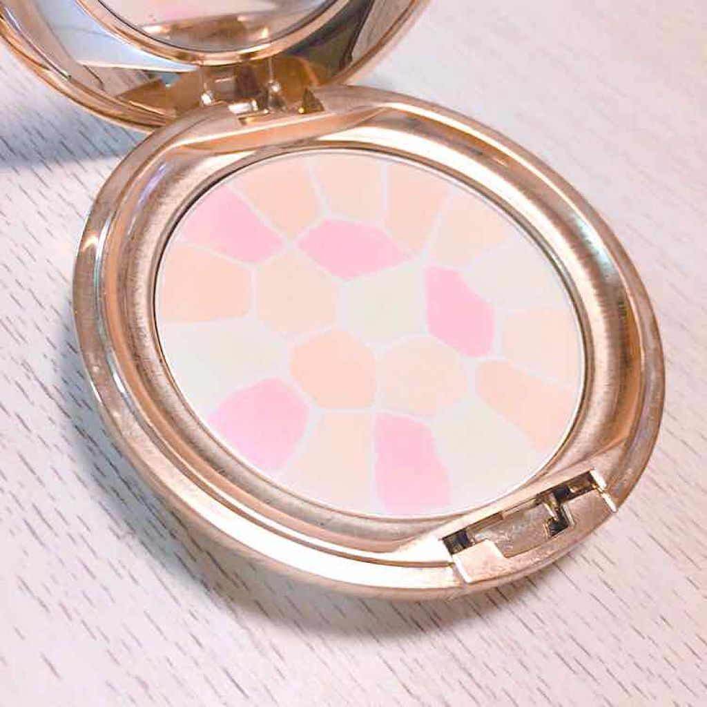 ラ プードル オートニュアンス/Elégance/プレストパウダーを使ったクチコミ（1枚目）