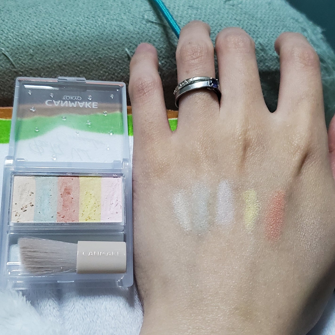 パステルヴェールコンシーラー/キャンメイク/パレットコンシーラーを使ったクチコミ(4枚目)