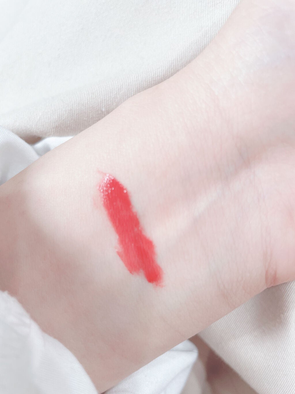 ビビッドコットン インクティント ブラー/innisfree/口紅を使ったクチコミ(2枚目)