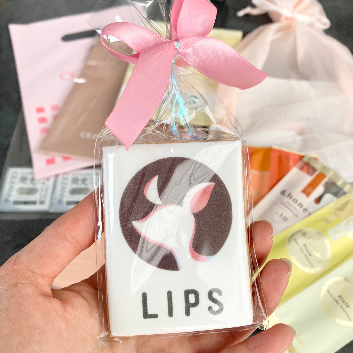 ori on LIPS 「LIPS7周年イベント ☪︎⋆˚。✩•••····•••☪︎⋆..」(7枚目)