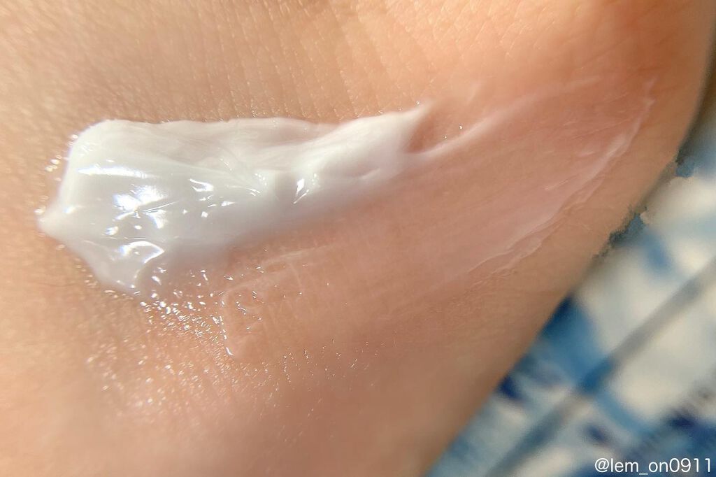 ヴィーガンコラーゲンゲルマスク 復活草ゼリー/Abib /シートマスク・パックを使ったクチコミ(4枚目)