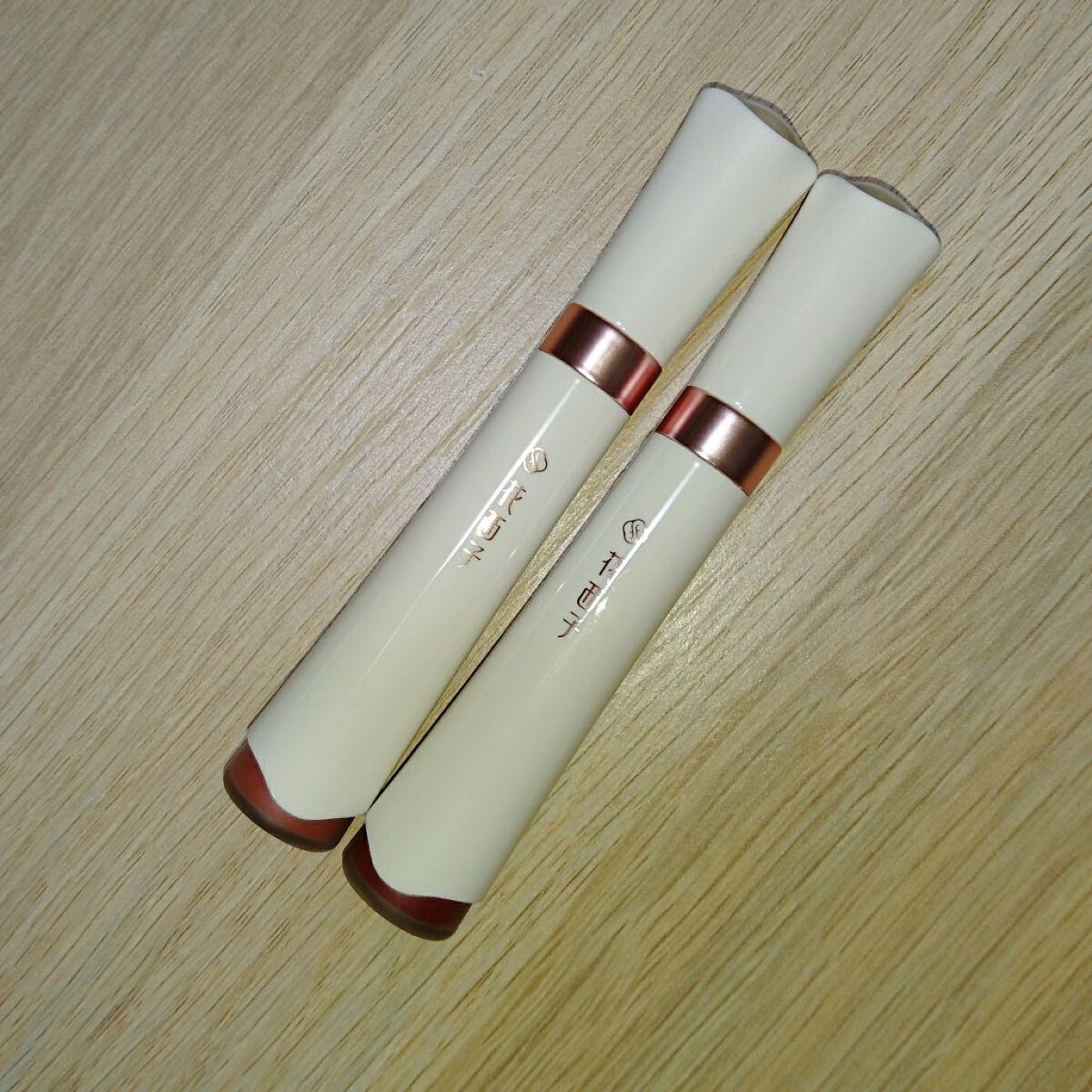 珠玉流光リップティント/花西子/リップティントを使ったクチコミ（2枚目）