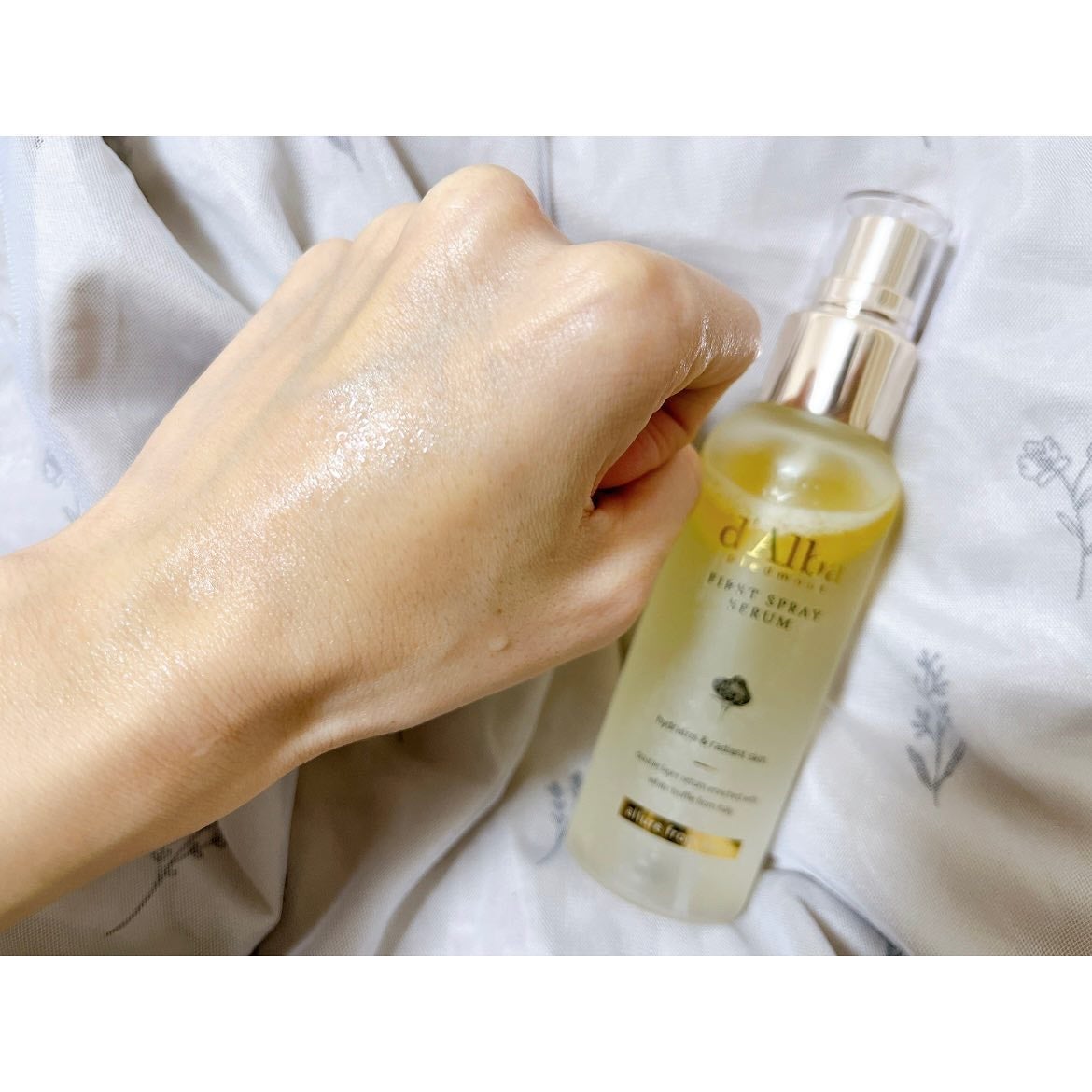 ダルバ ホワイトトリュフファーストスプレーセラム/ダルバ/ミスト状化粧水を使ったクチコミ(2枚目)