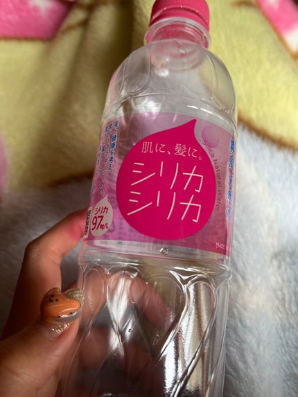 ぽんみい on LIPS 「毎日水2リットルを目標に飲んでます!ただ普通にコンビニで買った..」(1枚目)