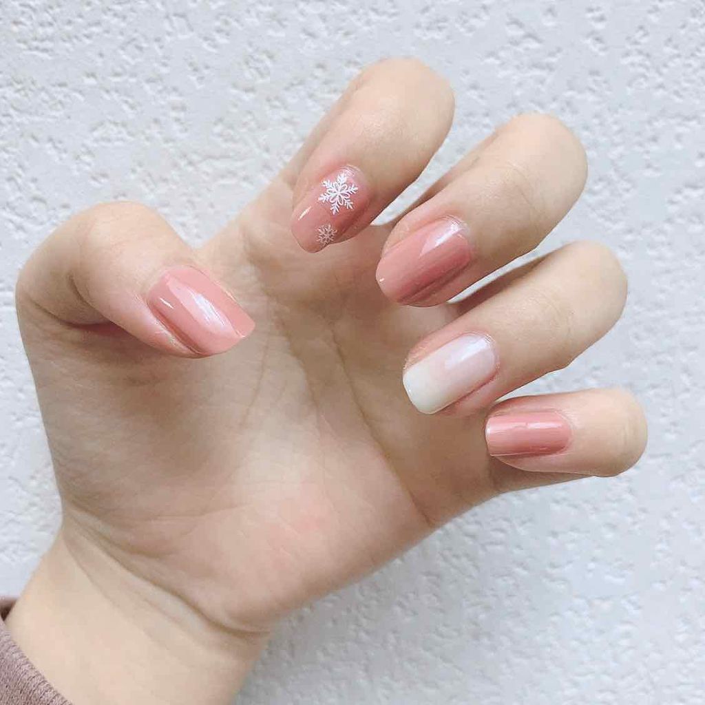 カラフルネイルズ/キャンメイク/マニキュアを使ったクチコミ（1枚目）