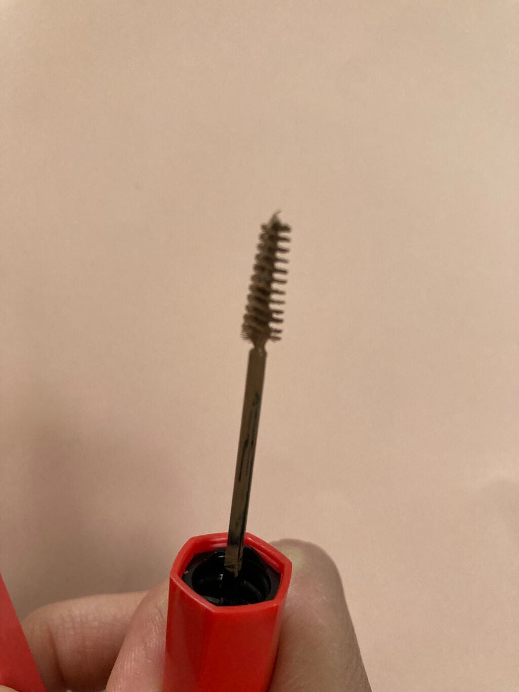 びちみ on LIPS 「ブラシが小さくてすごく使いやすいです。今まで使った眉マスカラで..」(4枚目)