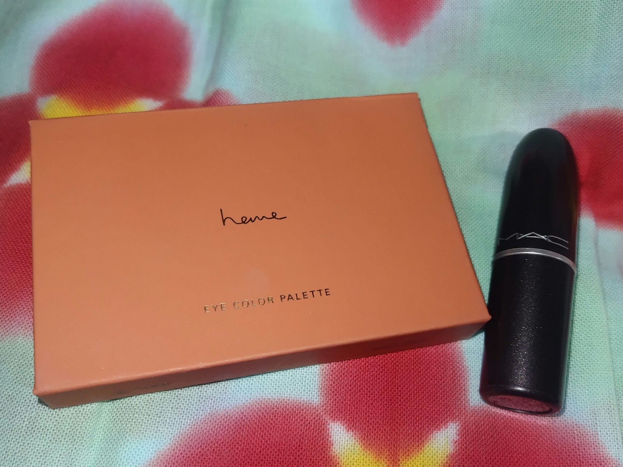 アイカラーパレット/heme/アイシャドウパレットを使ったクチコミ（1枚目）