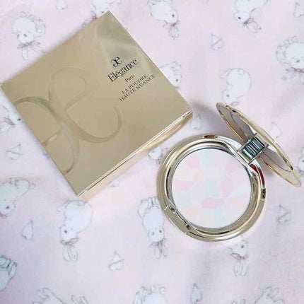 ラ プードル オートニュアンス/Elégance/プレストパウダーを使ったクチコミ(1枚目)